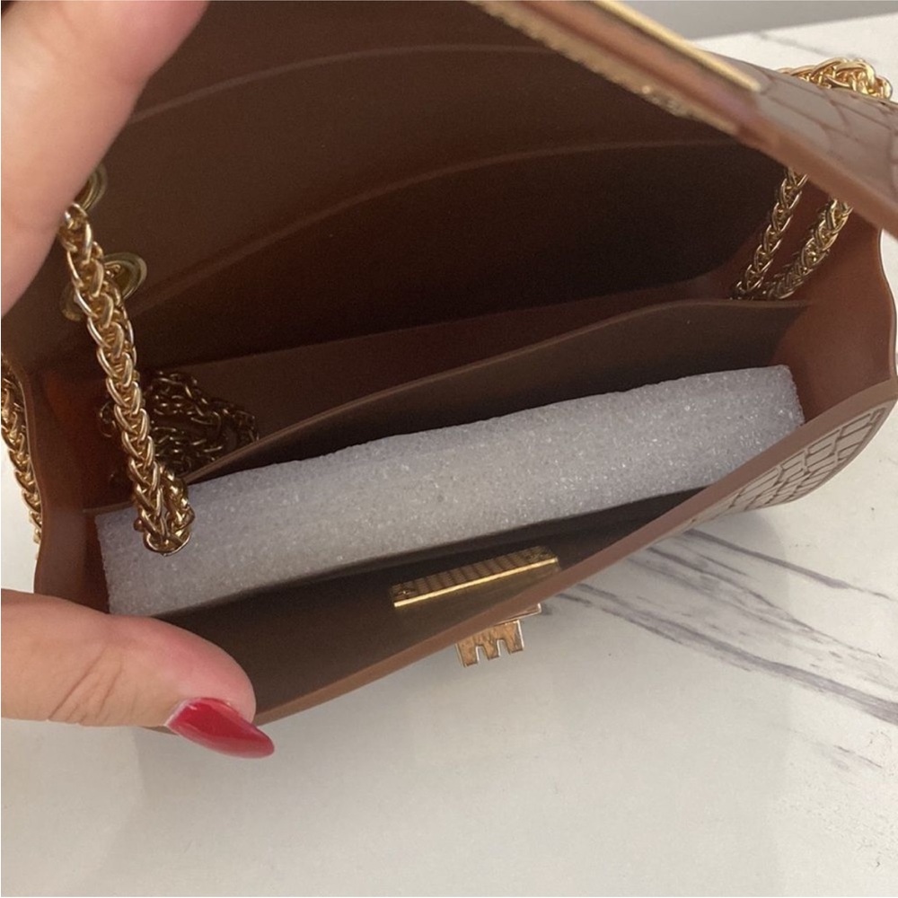 Brown Croc-Embossed Chain Shoulder Bag - Picture 4 of 4